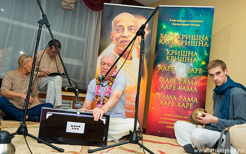 2015 Алматы, октябрь