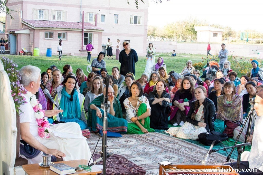 2018 Алматы, Воскресная программа