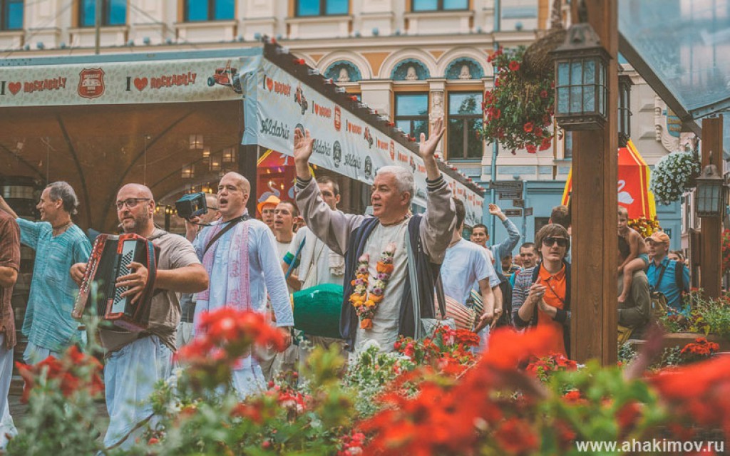 2016 Рига, фестиваль Ратха-ятра