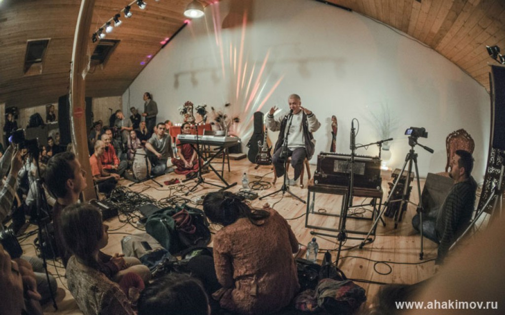 2015 Москва, творческий вечер "Беседа о творчестве, музыке и любви"