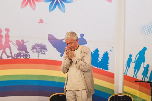 В раздел "Аудио" добавлена лекция по "Шримад-Бхагаватам" 6.7.13: "Смирение. Терпение. Почтение" В раздел "Аудио" добавлена лекция по "Шримад-Бхагаватам" 6.7.13: "Смирение. Терпение. Почтение"