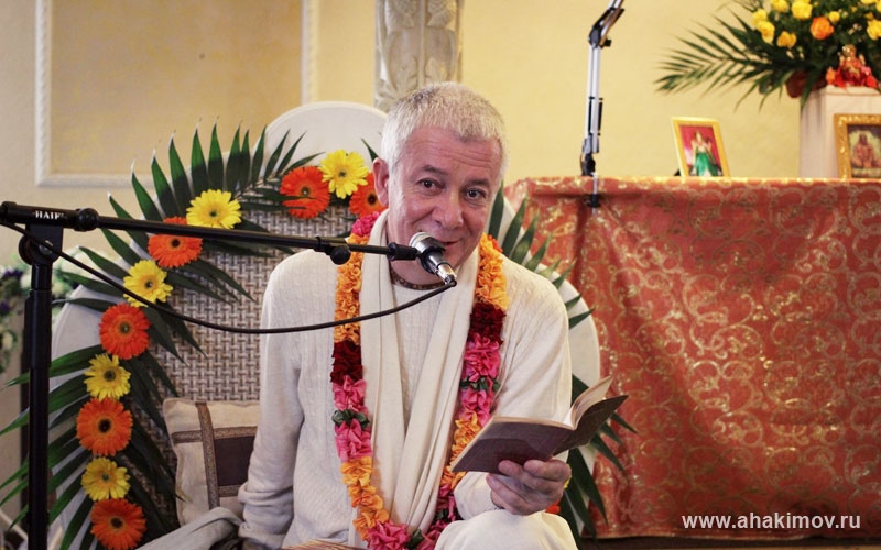 Добавлены материалы с семинара по изучению книги «Шри Ишопанишад» в видео и аудио формате Добавлены материалы с семинара по изучению книги «Шри Ишопанишад» в видео и аудио формате