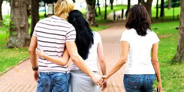 3 апреля в Алматы лекция "Семейные треугольники" 3 апреля в Алматы лекция "Семейные треугольники"