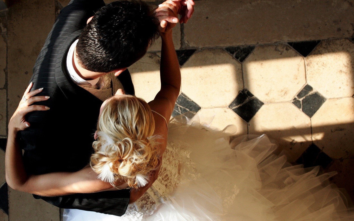 В раздел «Статьи» добавлена третья часть статьи Александра Хакимова "Да убоится жена мужа своего!"