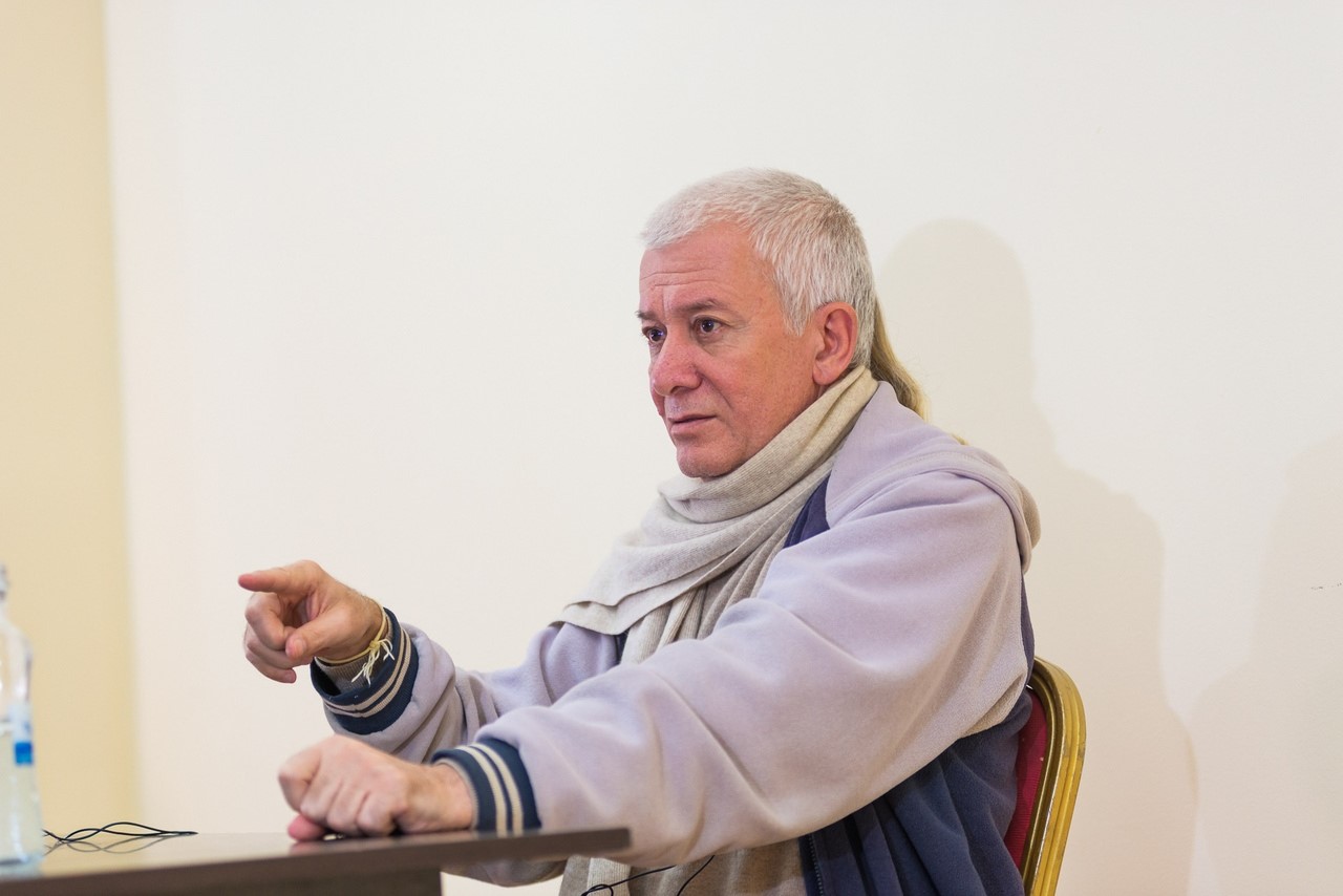 В раздел «Статьи» добавлена пятая часть статьи Александра Хакимова "Жизнь глазами истины" - ответы на вопросы (второй день семинара) В раздел «Статьи» добавлена пятая часть статьи Александра Хакимова "Жизнь глазами истины" - ответы на вопросы (второй день семинара)