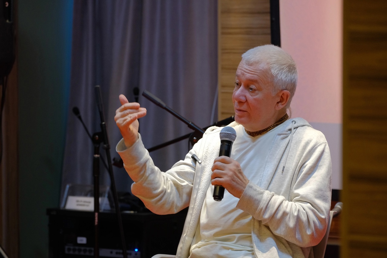 В раздел "Статьи" добавлена четвертая часть статьи Александра Хакимова "Структура человеческой личности"