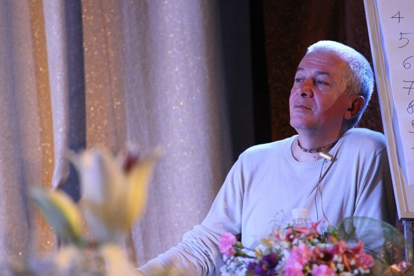 15 сентября Александр Хакимов проведет вебинар "Мужчина и женщина" 15 сентября Александр Хакимов проведет вебинар "Мужчина и женщина"