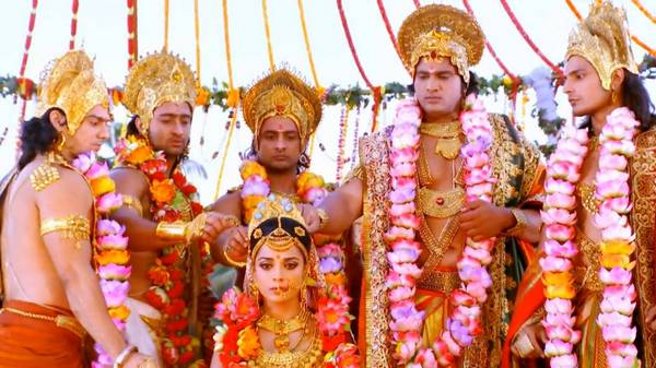 Добавлены новые серии эпоса "Махабхарата", в русском переводе, смотреть онлайн Добавлены новые серии эпоса "Махабхарата", в русском переводе, смотреть онлайн