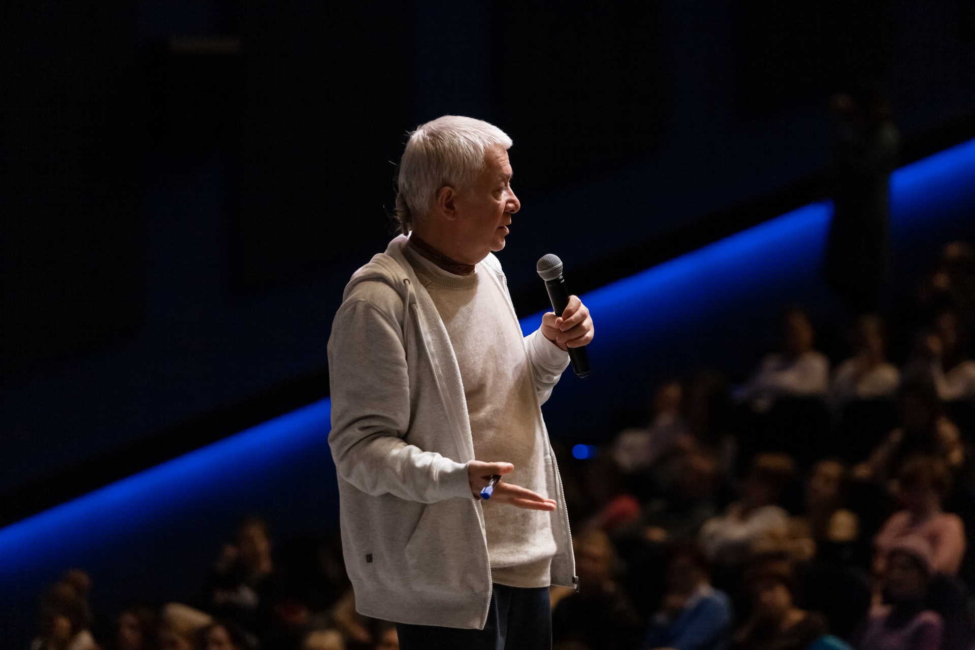 Встреча Александра Хакимова с Юлией Брук. Ответы на вопросы. Часть 4 Встреча Александра Хакимова с Юлией Брук. Ответы на вопросы. Часть 4