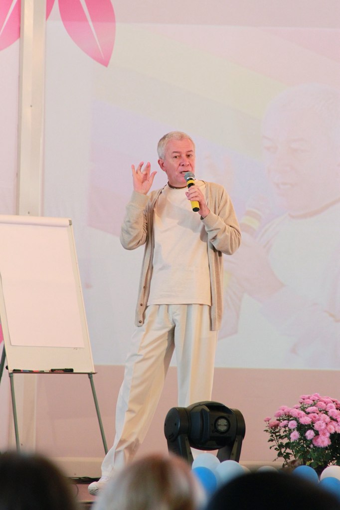 Ближайшие программы с участием Александра Хакимова Ближайшие программы с участием Александра Хакимова