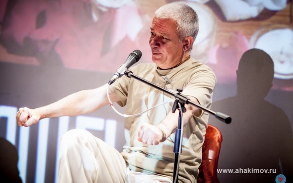 Добавлены аудио и видео материалы с лекции "Власть времени и законов судьбы" по книге "Шримад-Бхагаватам", песнь 1, глава 15, стихи 1-5, которая проходила 23 декабря 2015 г в Санкт-Петербурге Добавлены аудио и видео материалы с лекции "Власть времени и законов судьбы" по книге "Шримад-Бхагаватам", песнь 1, глава 15, стихи 1-5, которая проходила 23 декабря 2015 г в Санкт-Петербурге