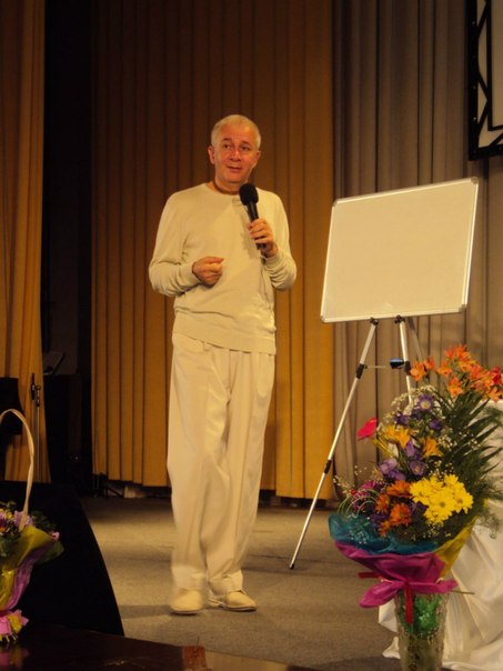 В разделе "Видео" добавлен видеосеминар "10 законов процветания и счастья. Мистицизм звука