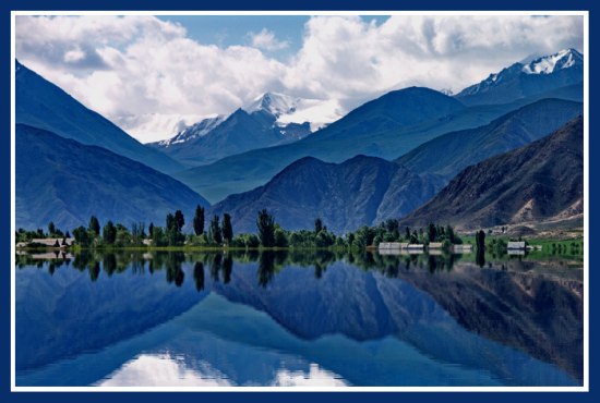 В раздел "Статьи" добавлен отрывок из книги "Карма. Размышления", "Вернуть утерянный рай"