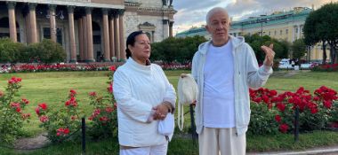 В раздел "Статьи" добавлена третья часть статьи Александра Хакимова "Как исполнять свой долг?"