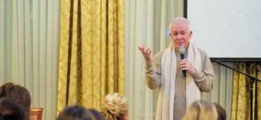 В раздел "Статьи" добавлена вторая часть статьи Александра Хакимова "Спасение в отношениях"