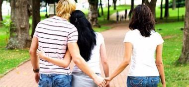 3 апреля в Алматы лекция "Семейные треугольники"