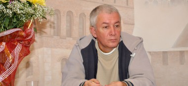 В раздел "Статьи" добавлен отрывок из книги "Карма. Размышления", "Почему нет любви?"