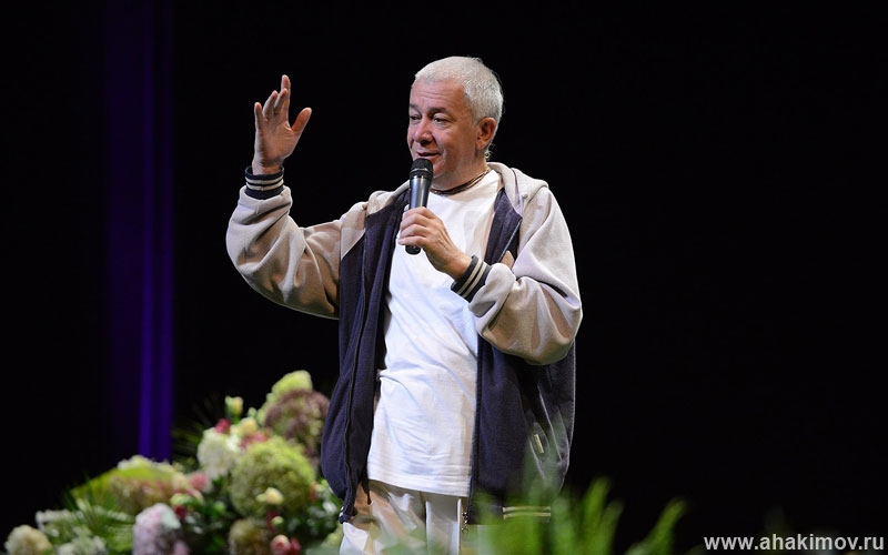 3 февраля в Алматы состоится встреча с Александром Хакимовым по теме "Семья: инструкция по выживанию"